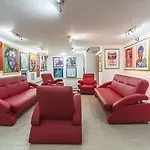 Muza Hotel 3*