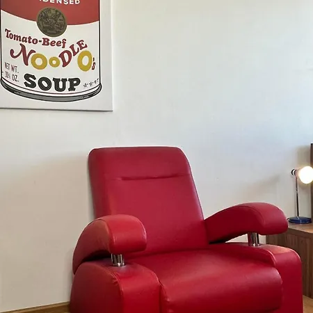 Muza فندق