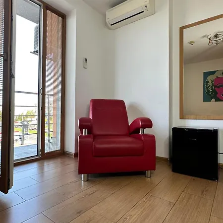 Muza Hotel 3*